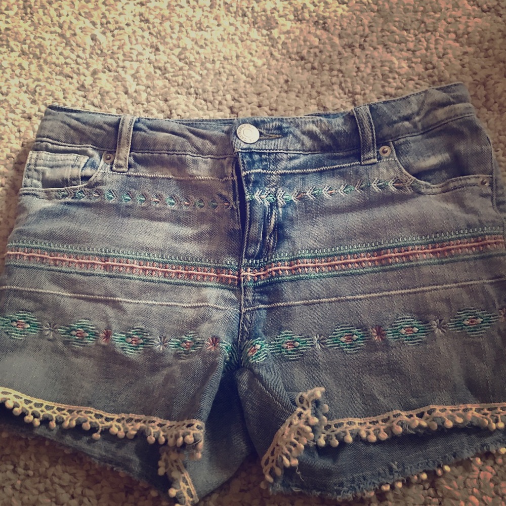 Light blue patterned denim shorts